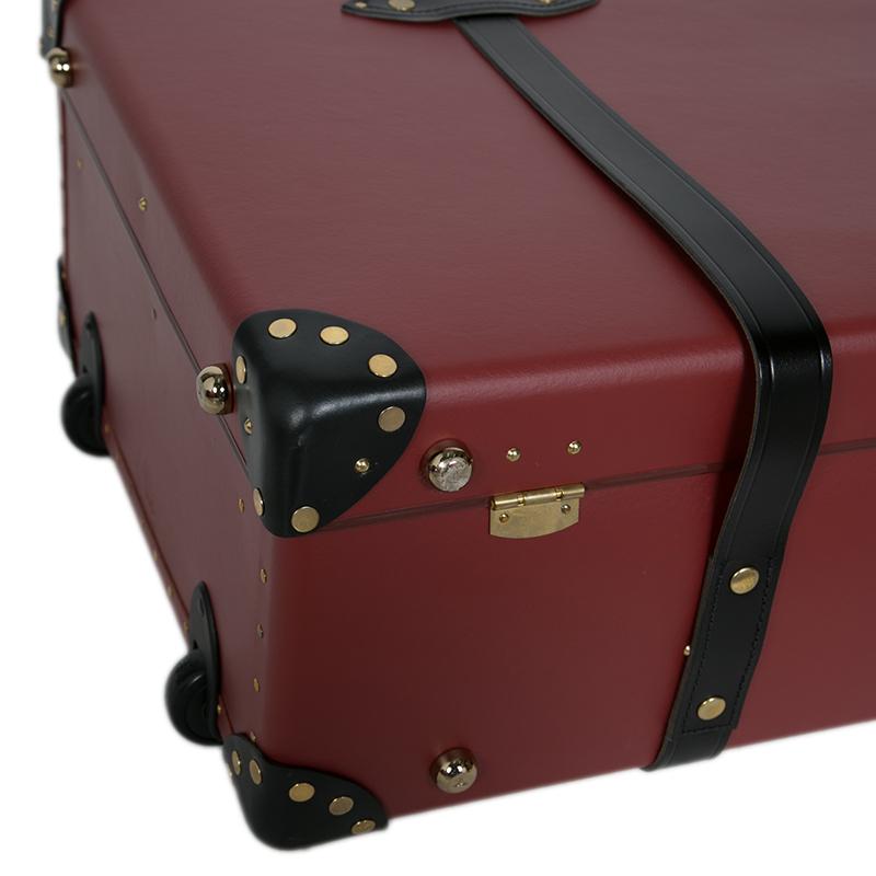 Globe Trotter Burgundy 4 Piece Limited Edition Chivas Regal Luggage Set 1