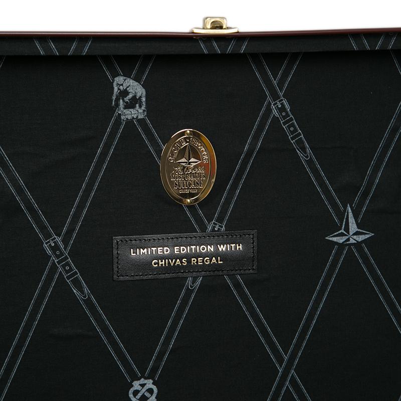 Globe Trotter Burgundy 4 Piece Limited Edition Chivas Regal Luggage Set 7