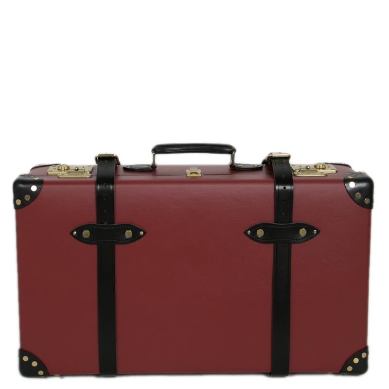 Globe Trotter Burgundy 4 Piece Limited Edition Chivas Regal Luggage Set In New Condition In Dubai, Al Qouz 2