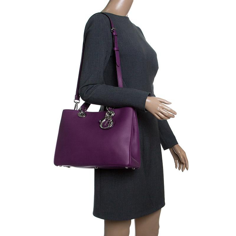 Dior Purple Leather Medium Diorissimo Shopper Tote In New Condition In Dubai, Al Qouz 2