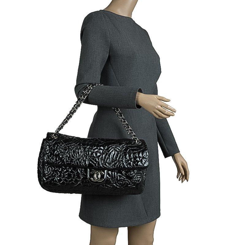 Chanel Black Embossed Patent Leather Flap Bag In Good Condition In Dubai, Al Qouz 2