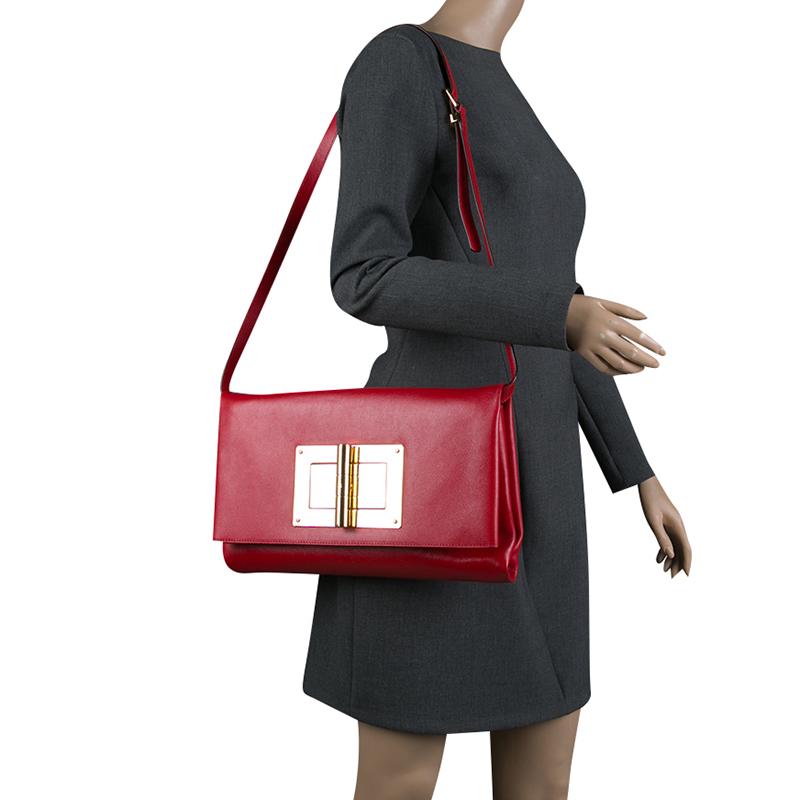 Tom Ford Red Leather Large East West Natalia Shoulder Bag In Good Condition In Dubai, Al Qouz 2