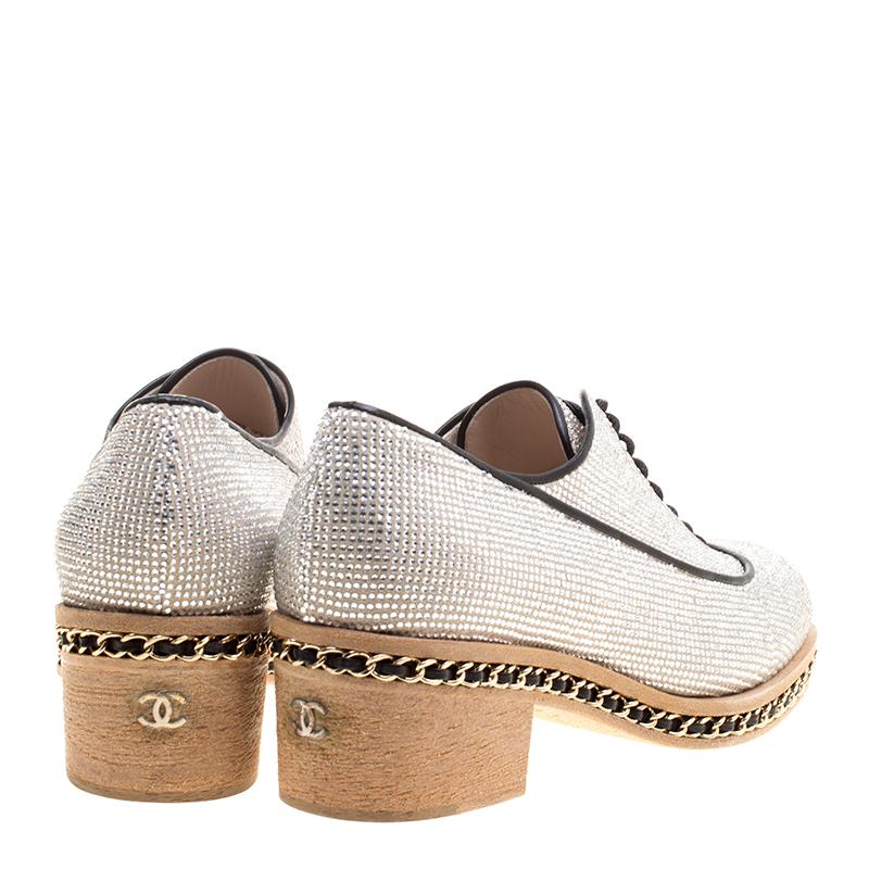 Chanel Beige Crystal Embellished Suede Platform Chain Detail Lace Up Oxfords Siz In New Condition In Dubai, Al Qouz 2