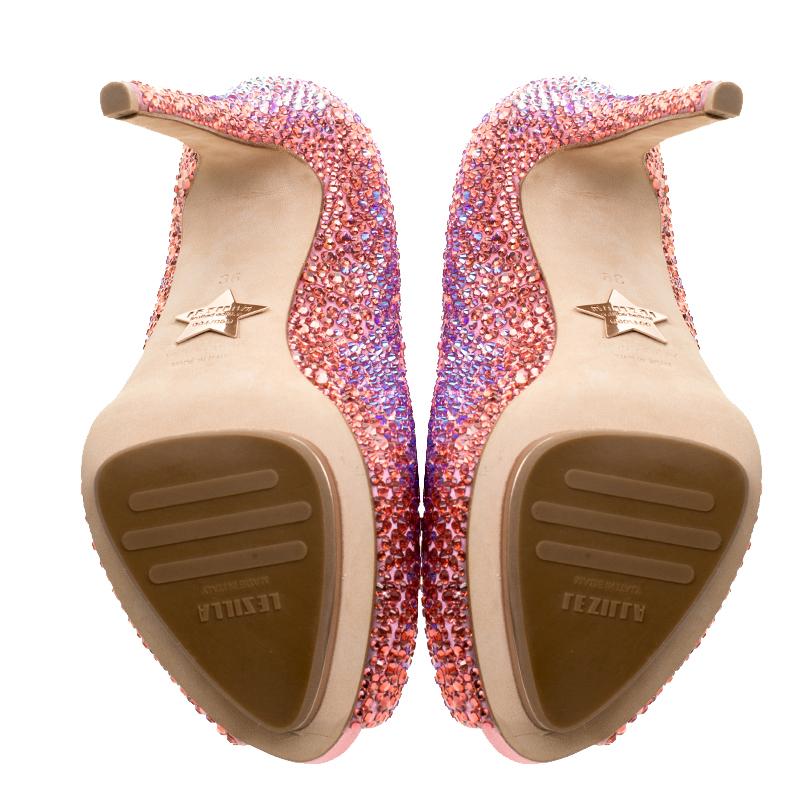 Le Silla Pink Satin and Crystal Embellishment Limited Edition Peep Toe Pumps Siz In Good Condition In Dubai, Al Qouz 2