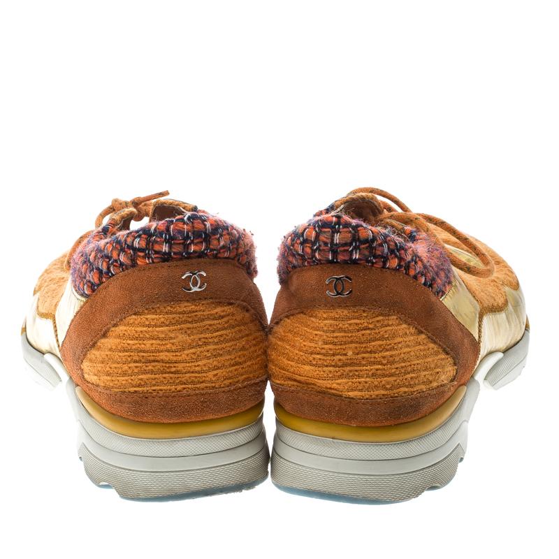 Chanel Orange Tweed and Holographic Leather Lace Up Sneakers Size 42 In Good Condition In Dubai, Al Qouz 2