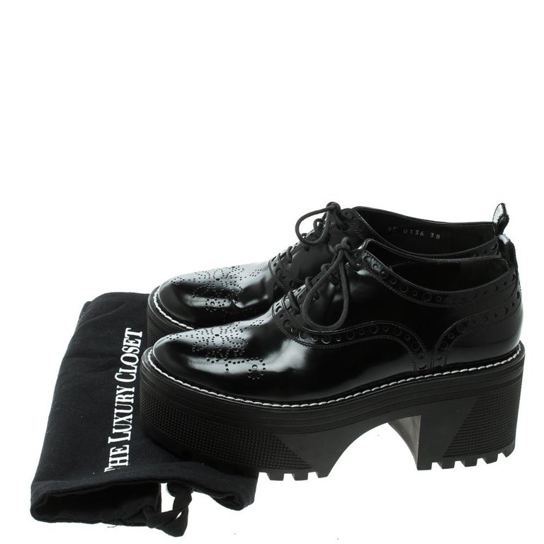 Louis Vuitton Black Brogue Leather Fighter Platform Oxfords Size 38 at  1stDibs