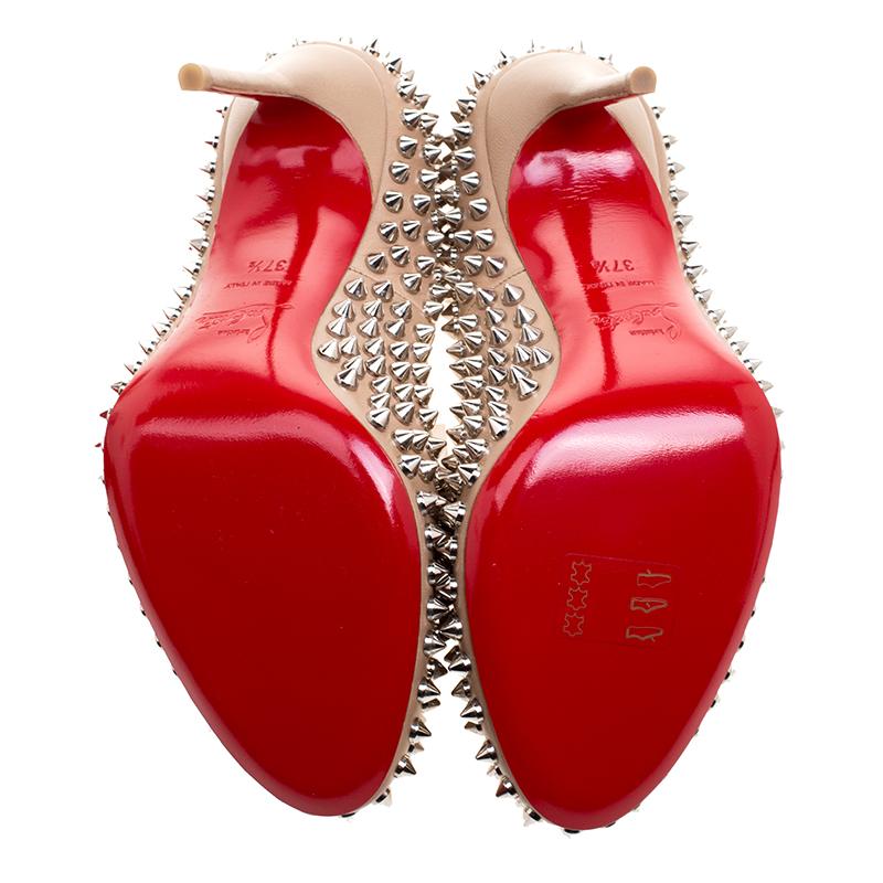 Women's Christian Louboutin Beige Leather Fifi Spike Pumps Size 37.5