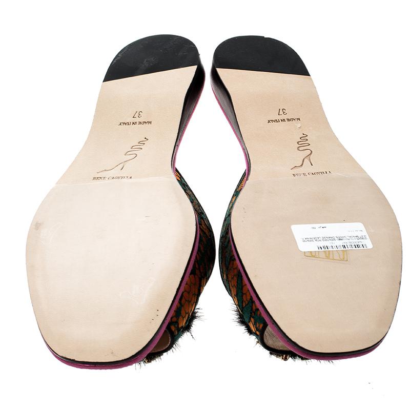 Rene Caovilla Multicolor Lace and Mink Crystal Embellished Flat Slides Size 37 In New Condition In Dubai, Al Qouz 2