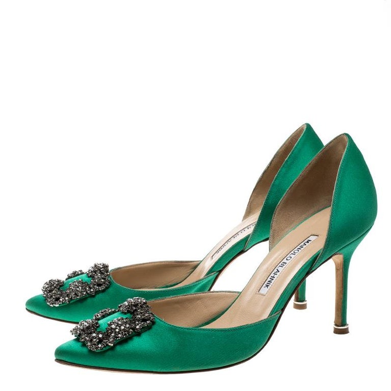 manolo blahnik hangisi 38.5