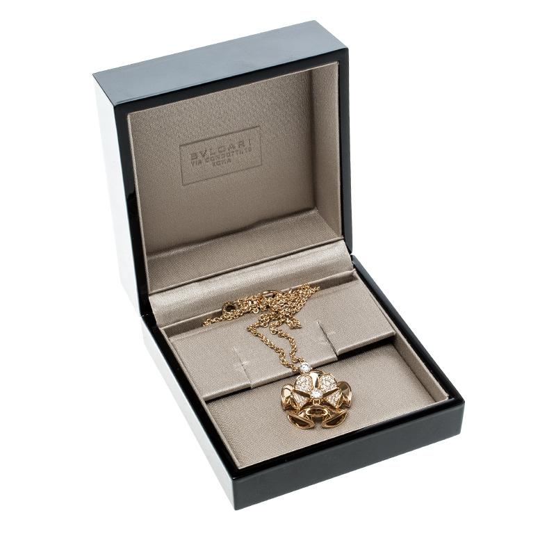 Contemporary Bvlgari Diva's Dream Diamond 18k Rose Gold Flower Pendant Necklace