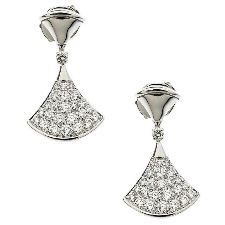 Bvlgari Diva's Dream Diamond 18k White Gold Drop Earrings For Sale at
