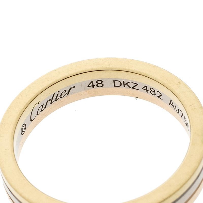 Cartier Trinity 18K Three Tone Gold Wedding Band Ring Size 48 In Good Condition In Dubai, Al Qouz 2