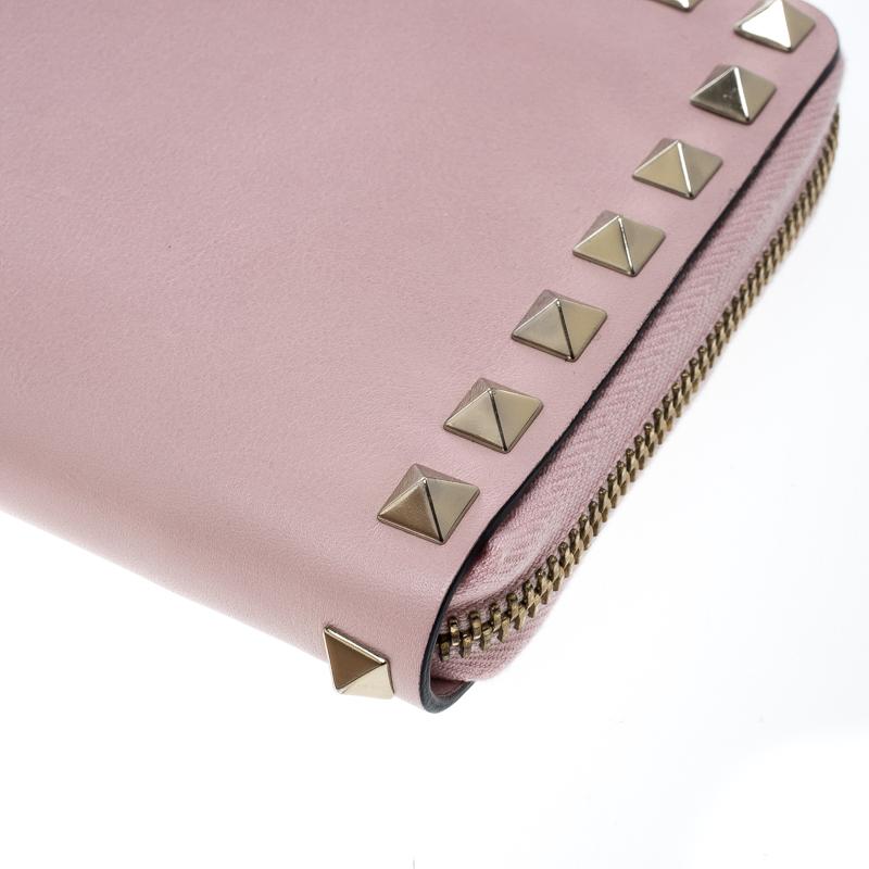Women's Valentino Pink Leather Rockstud Compact Wallet