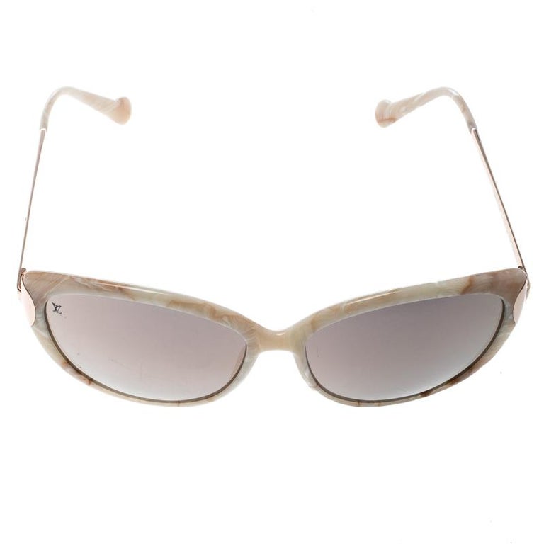 Louis Vuitton Marble/Rose Gold Mirrored Z056W Cat Eye Sunglasses at 1stdibs
