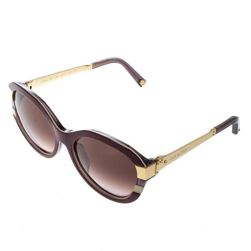 Infusing superior design with rich quality, these Petite Soupcon sunglasses from Louis Vuitton create an ultra-chic cat eye silhouette that gives you the right measure of contemporary style. They are crafted from acetate and feature a distinctive