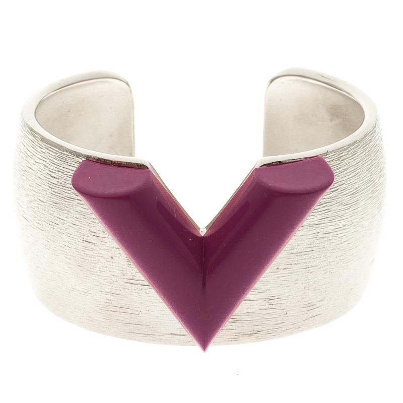 v bracelet louis vuitton