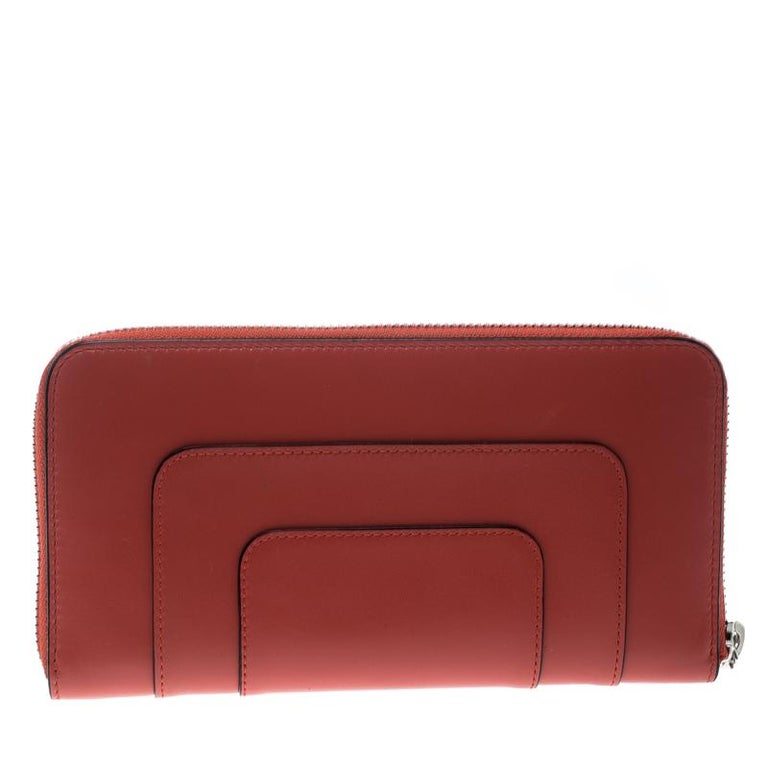 Bvlgari Red Leather Serpenti Forever Zip Around Wallet at 1stDibs ...