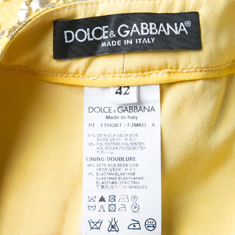 Dolce and Gabbana Yellow Lurex Floral Jacquard Cropped Pants M In Excellent Condition In Dubai, Al Qouz 2