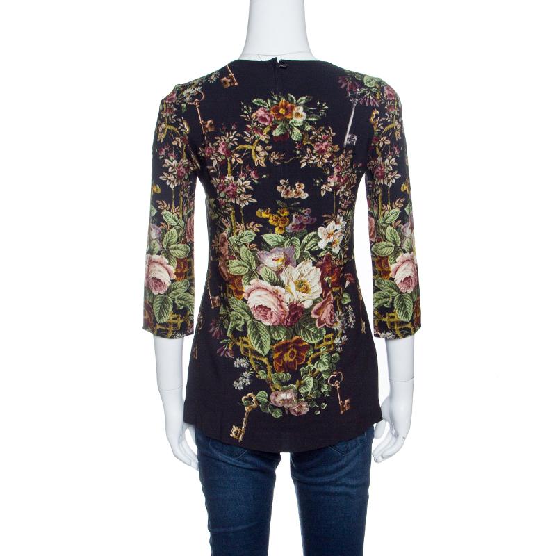 Dolce and Gabbana Black Key and Floral Print Long Sleeve Top S In Good Condition In Dubai, Al Qouz 2