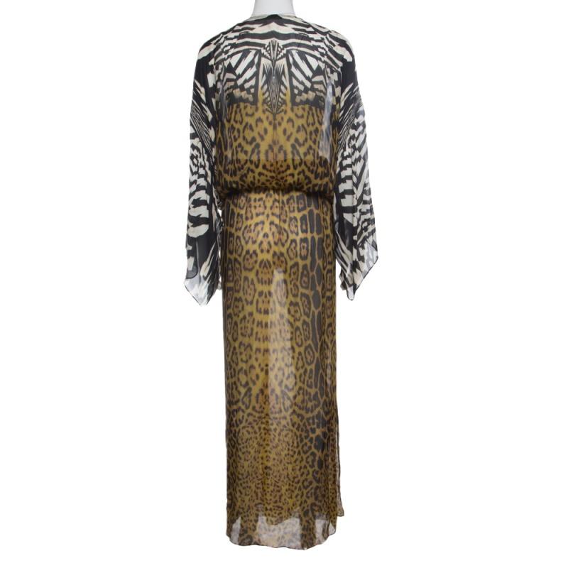 This stylish dress from the house of Roberto Cavalli features a gorgeous design making it a must-have piece in your closet. Wear this multicolour creation with high heels for a unique yet statement look. It has everything that makes it a cool and