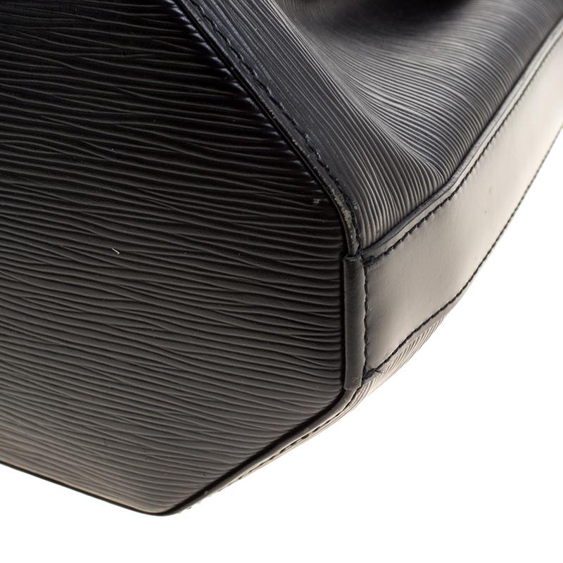 Louis Vuitton Black Epi Leather Sac D'epaule PM Bag 6