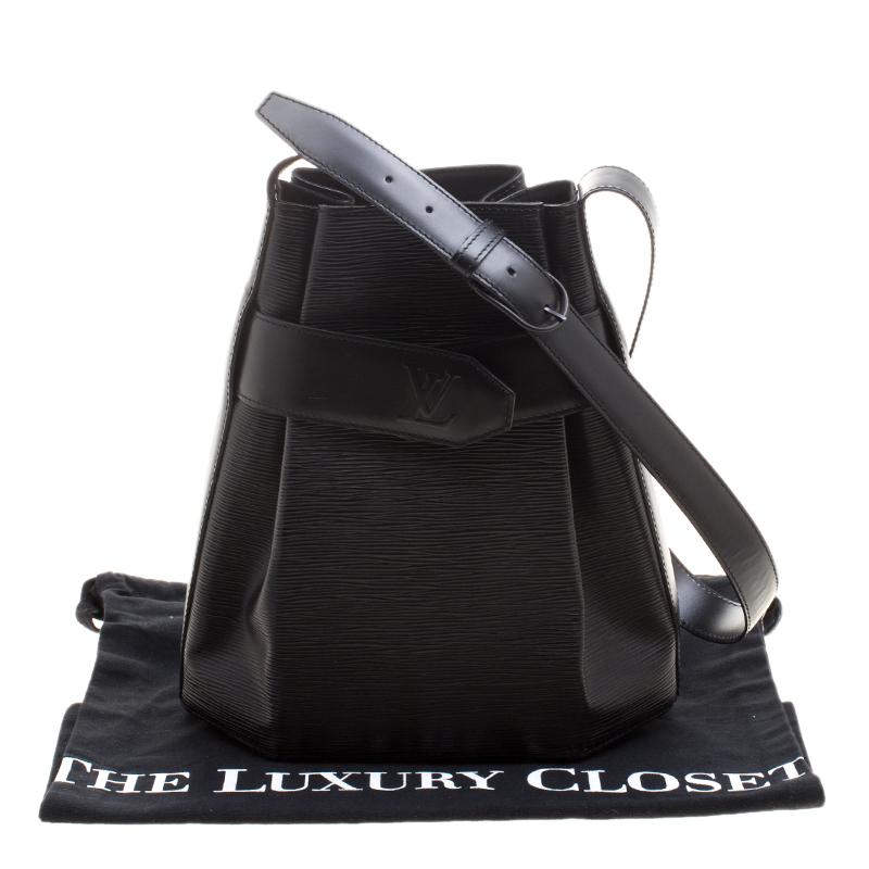 Louis Vuitton Black Epi Leather Sac D'epaule PM Bag 7