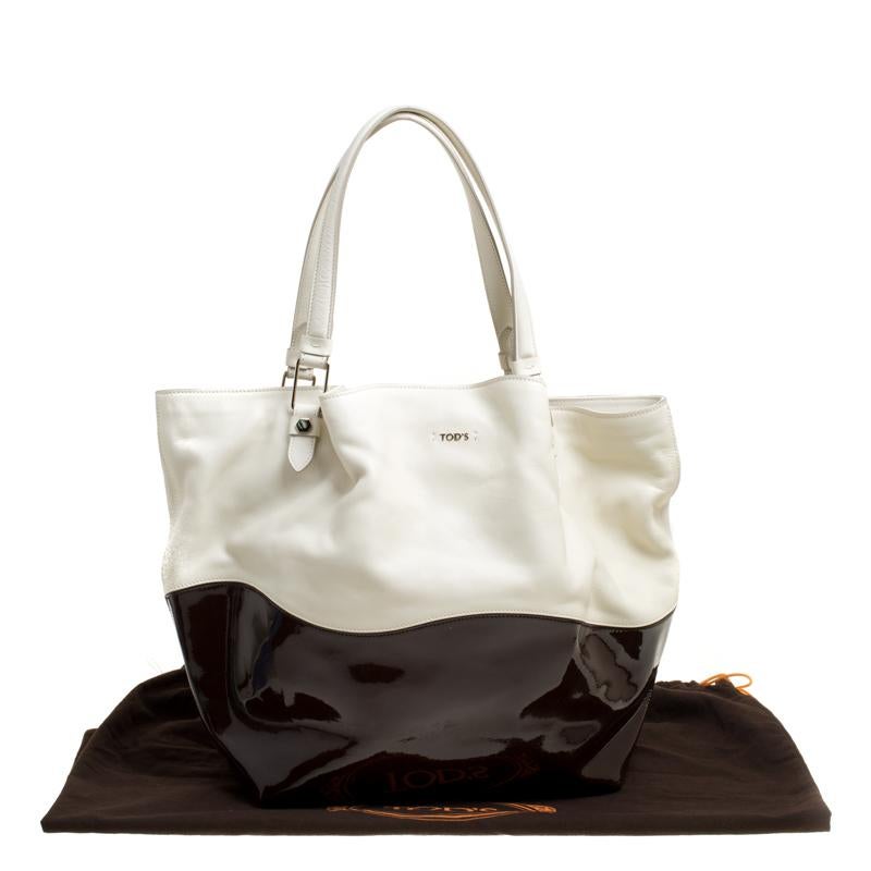Tod's White/Burgundy Leather and Patent Leather Medium Flower Tote 3