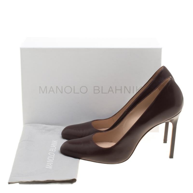 Manolo Blahnik Brown Leather Round Toe Pumps Size 40 2