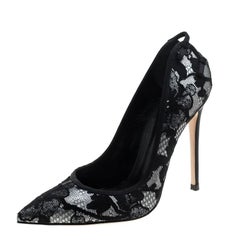 Gianvito Rossi Black Satin and Lace Pointed Toe Pumps Size 38