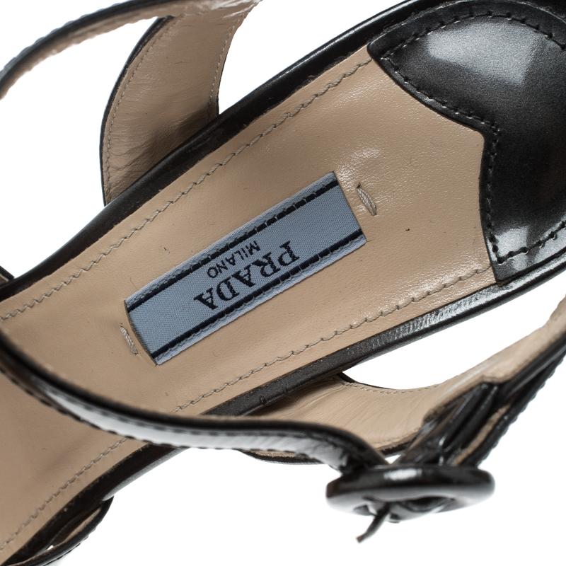 Prada Green Patent Leather Ankle Strap Block Heel Platform Sandals Size 38.5 1