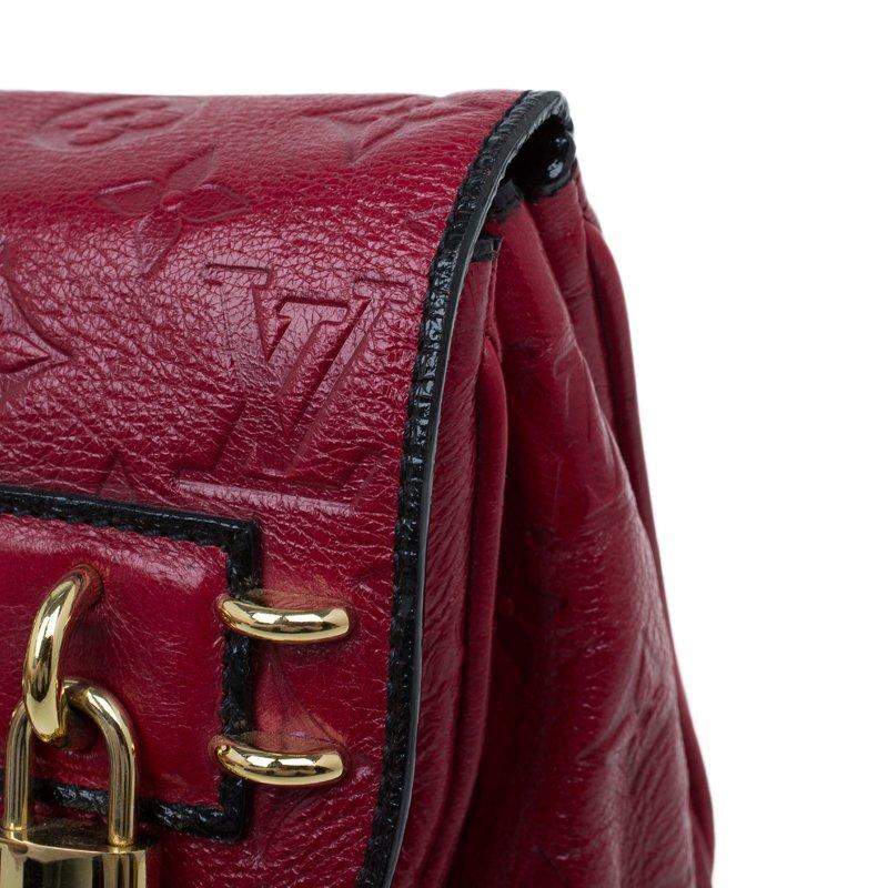 Women's Louis Vuitton Red Monogram Leather My Deer Enigme Clutch