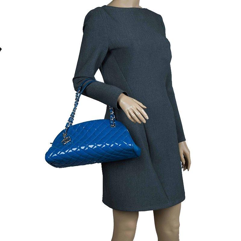 Chanel Blue Quilted Patent Medium Just Mademoiselle Bowling Bag In Good Condition In Dubai, Al Qouz 2