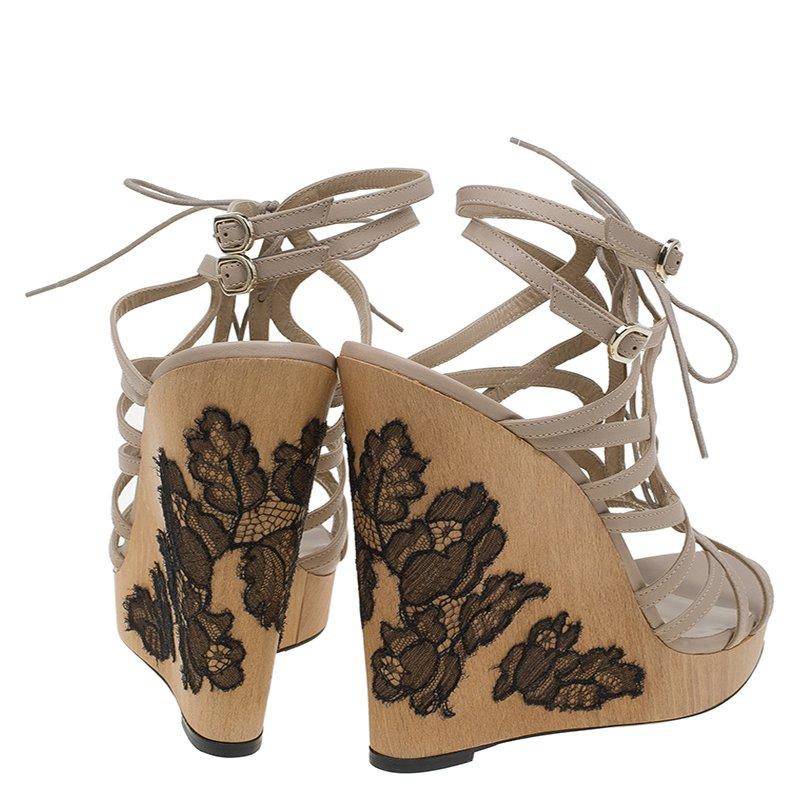 Valentino Beige Leather Lace Up Lace Embellished Wedge Sandals Size 41 In Excellent Condition In Dubai, Al Qouz 2