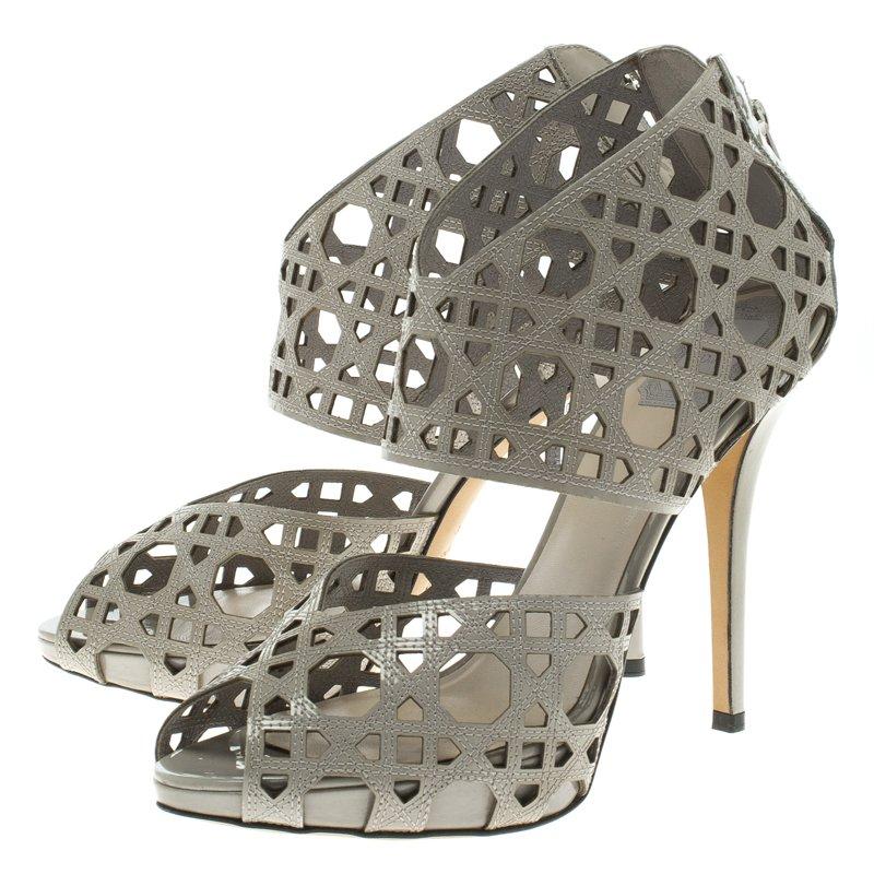 Dior Grey Cutout Cannage Leather Miss Dior Caged Sandals Size 41 In Good Condition In Dubai, Al Qouz 2