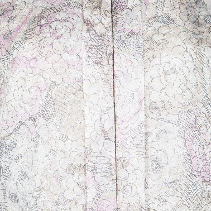 Chanel Multicolor Floral Printed Silk Long Sleeve Blouse L In Excellent Condition In Dubai, Al Qouz 2