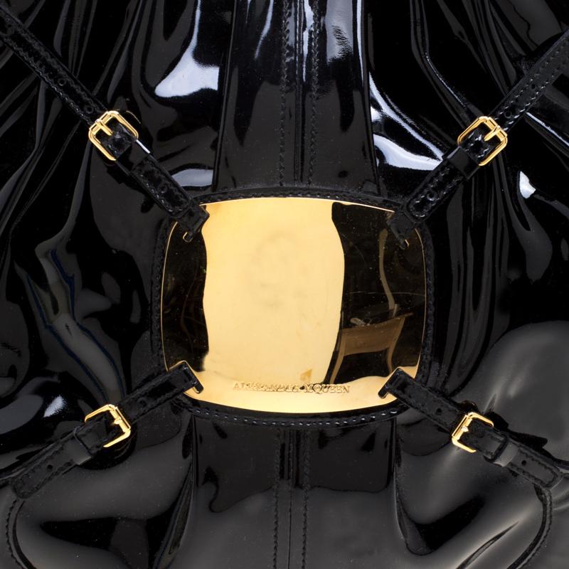 Alexander McQueen Black Patent Leather Clover Hobo 5
