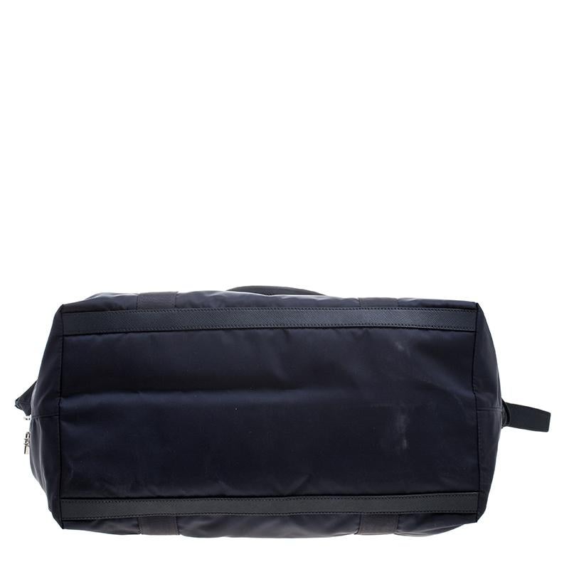 Prada Navy Blue Nylon Weekender Bag In New Condition In Dubai, Al Qouz 2