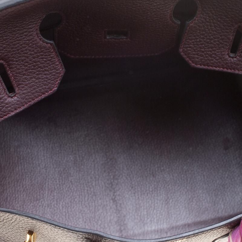 Hermes Dark Marron Togo Leather Gold Hardware Birkin 35 Bag In Good Condition In Dubai, Al Qouz 2