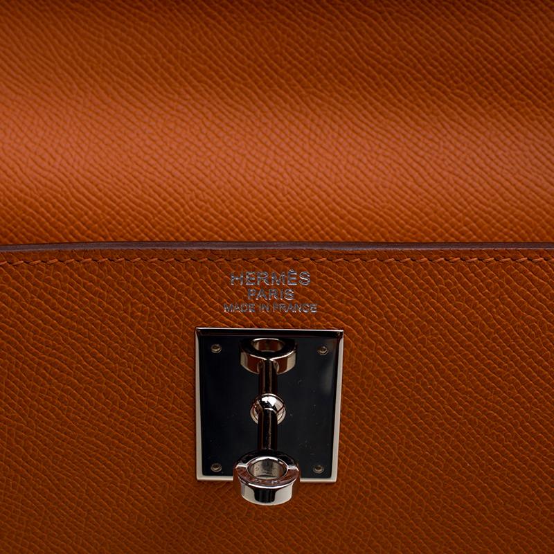 Hermes Orange Epsom Leather Palladium Hardware Kelly Sellier 32 Bag In Excellent Condition In Dubai, Al Qouz 2