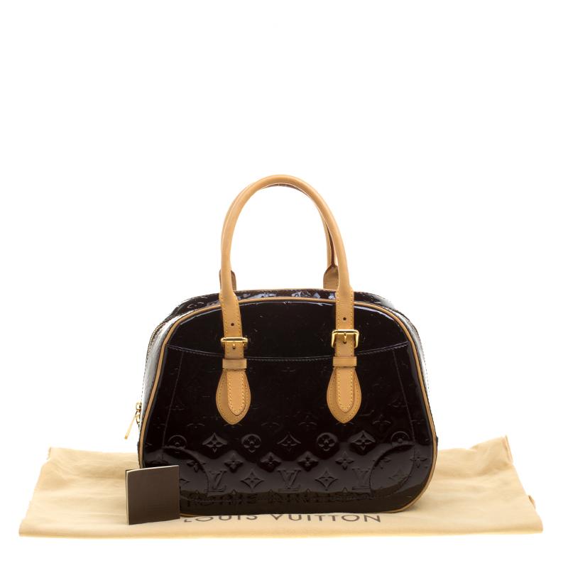 Black Louis Vuitton Amarante Monogram Vernis Summit Drive Bag