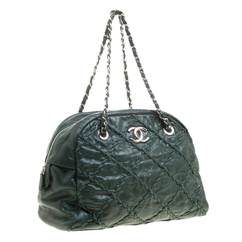 Chanel Green Quilted Crinkled Leather Ultra Stitch Satchel In Good Condition In Dubai, Al Qouz 2