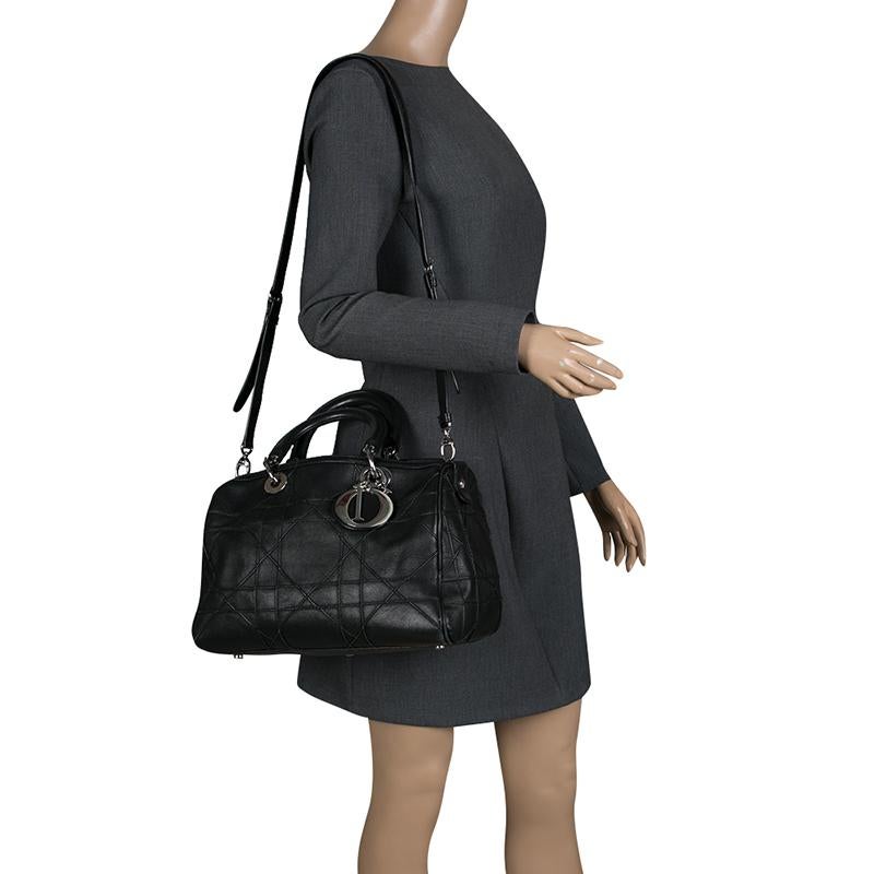 Dior Black Cannage Leather Granville Polochon Satchel In Good Condition In Dubai, Al Qouz 2