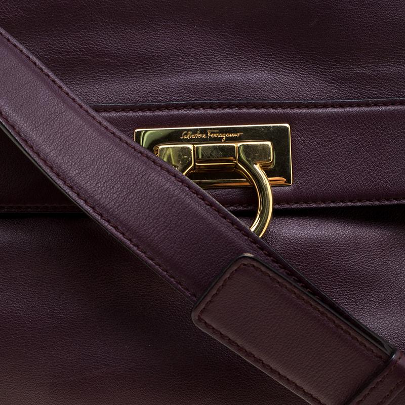 Salvatore Ferragamo Purple Leather Medium Sofia Satchel In Good Condition In Dubai, Al Qouz 2