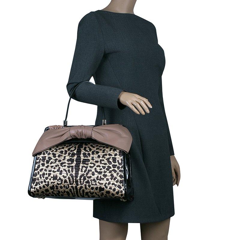 Valentino Black Leopard Print Raffia Patent Leather Aphrodite Bow Top Handle Bag In Excellent Condition In Dubai, Al Qouz 2