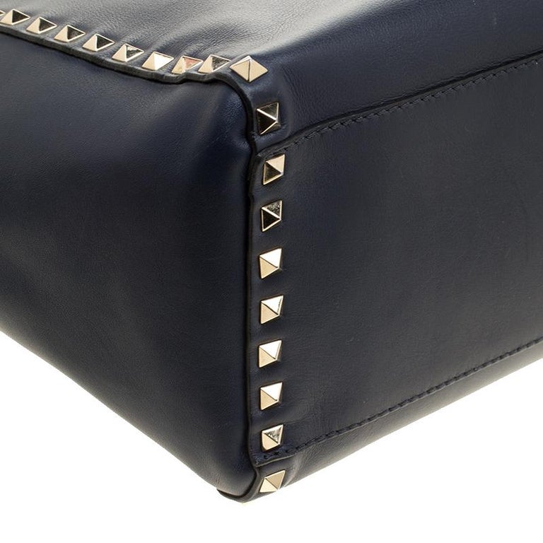 Valentino Navy Blue Leather Medium Rockstud Tote For Sale at 1stDibs