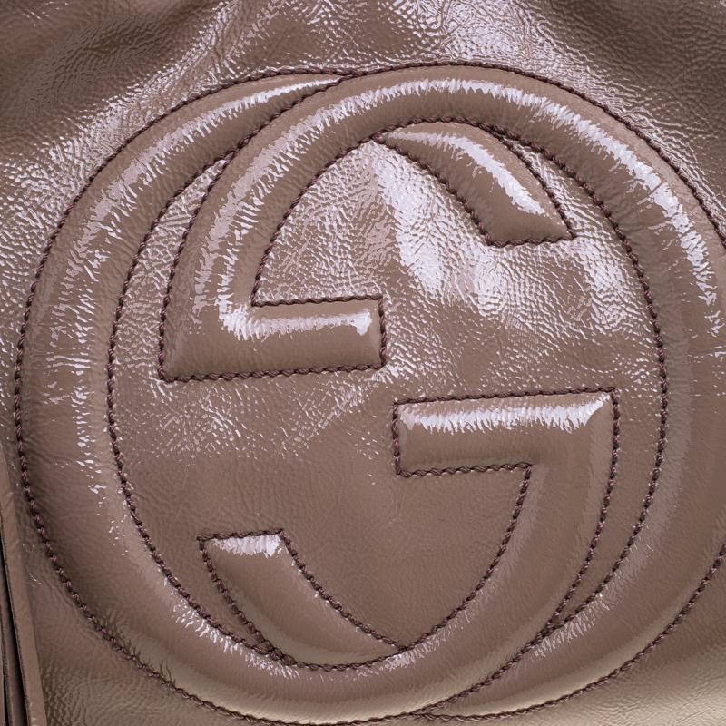 Women's Gucci Beige Patent Leather Medium Soho Tote