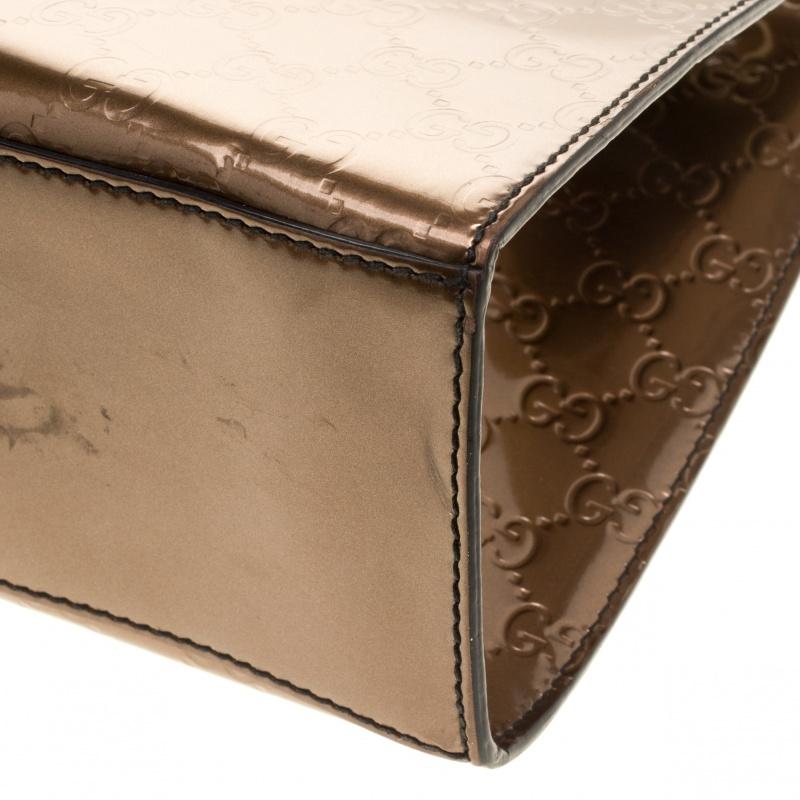 Gucci Brown Guccissima Patent Leather Large Emily Chain Shoulder Bag In Good Condition In Dubai, Al Qouz 2