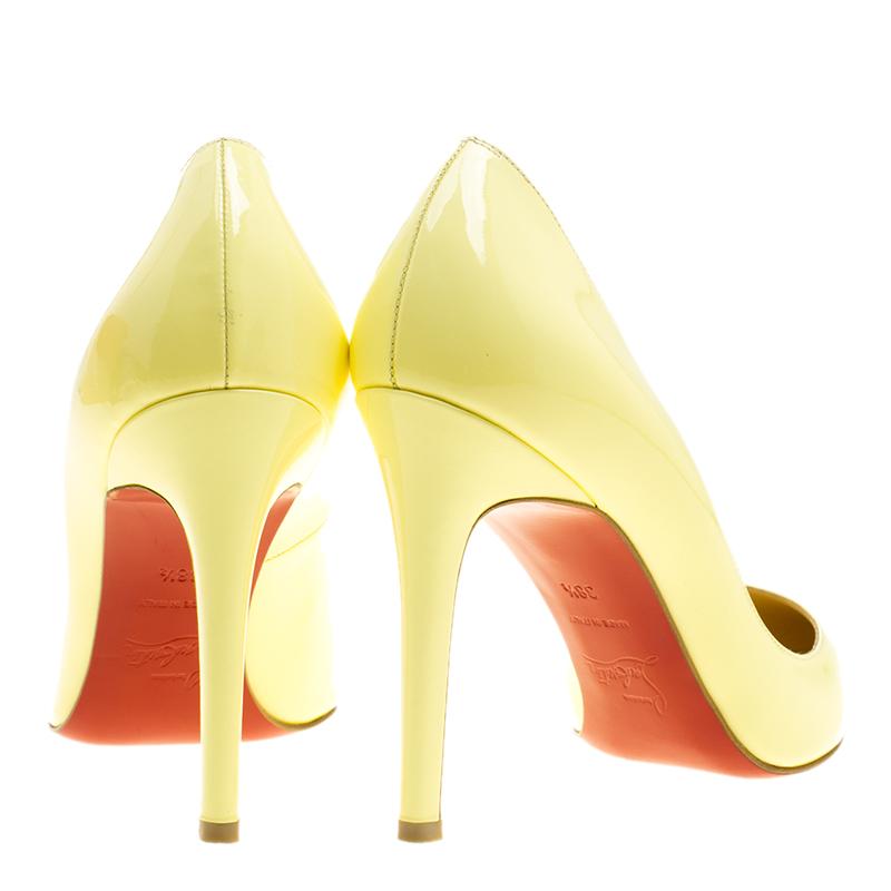Christian Louboutin Yellow Patent Leather Pigalle Pointed Toe Pumps Size 38.5 In Good Condition In Dubai, Al Qouz 2