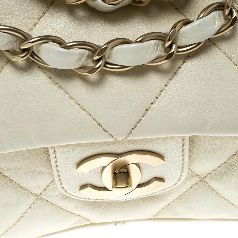 Chanel Cream Quilted Leather Flap Bag In Good Condition In Dubai, Al Qouz 2