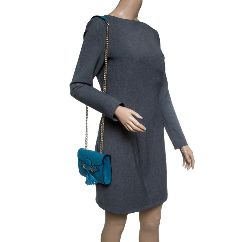 Gucci Blue Mircoguccissima Leather Mini Emily Chain Shoulder Bag In Excellent Condition In Dubai, Al Qouz 2